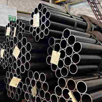 ASTM A519 Tubo per perforazione di pozzi di acciaio in lega con costruzione senza saldature per l'estrazione dei metalli non ferrosi