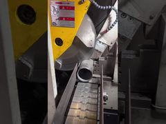 Taglio di tubi in acciaio AISI 4130 per tubi di perforazione